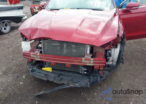 2016 Ford Fusion Energi Titanium из США, поврежденный, VIN 3FA6P0SU0GR103764